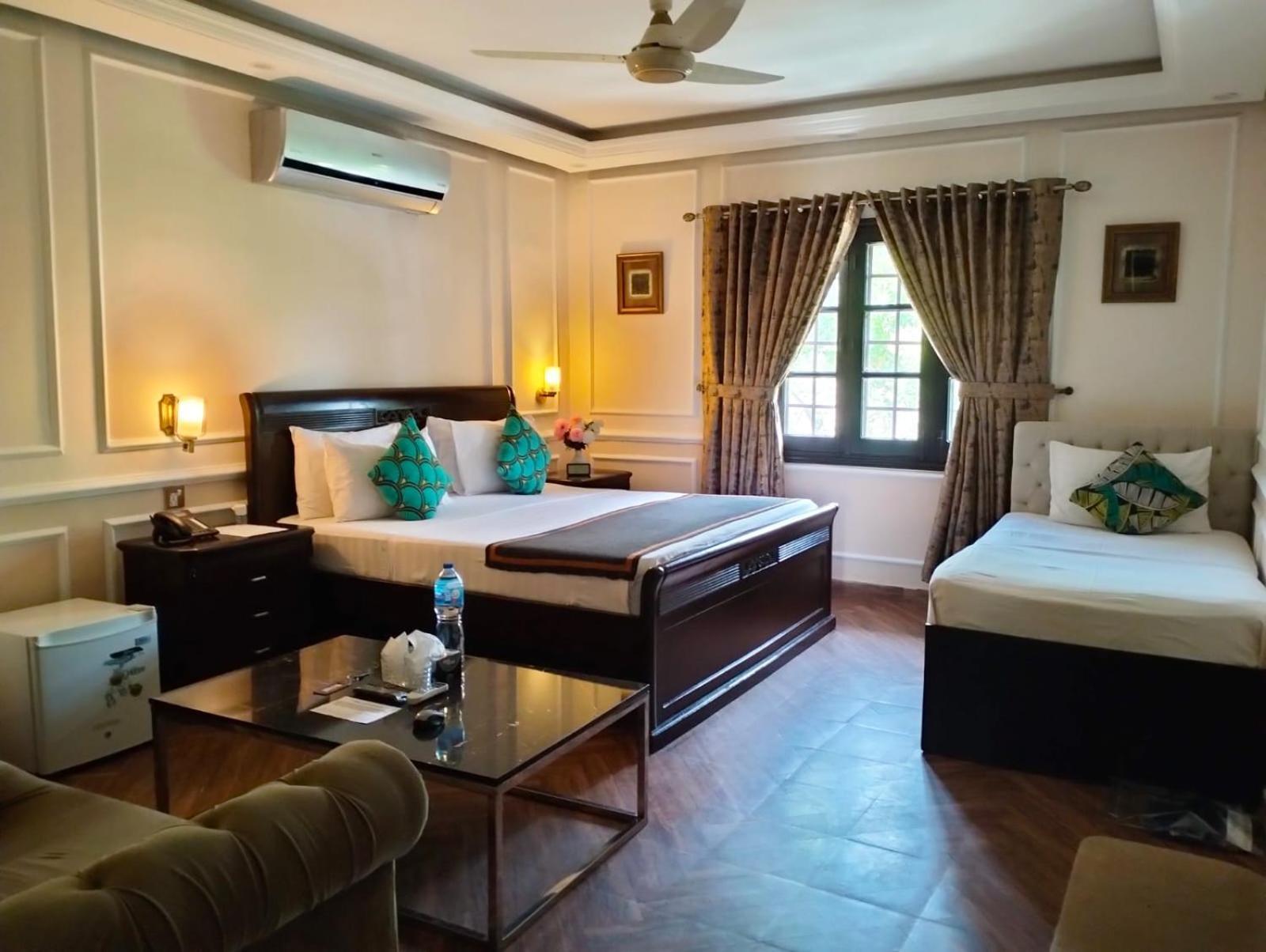 Riviera Courtyard Guest House Islamabad Buitenkant foto